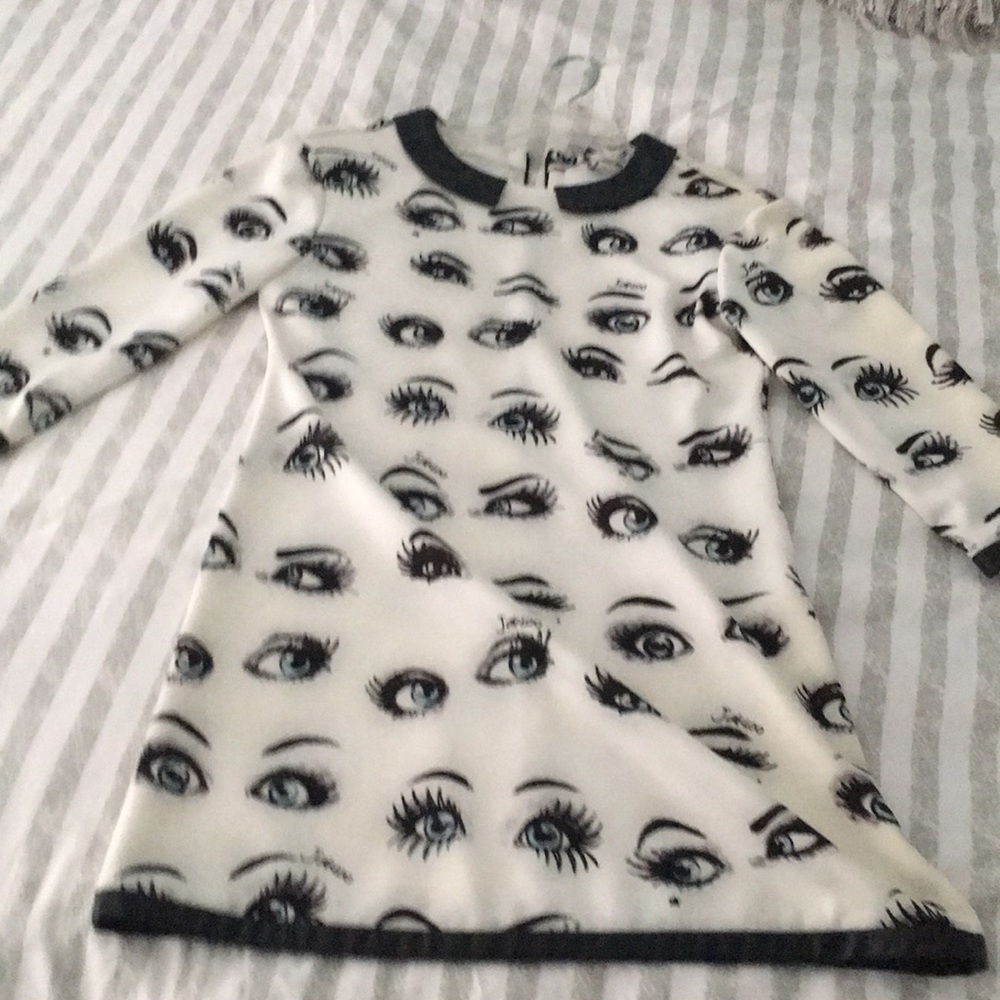 Eye dress